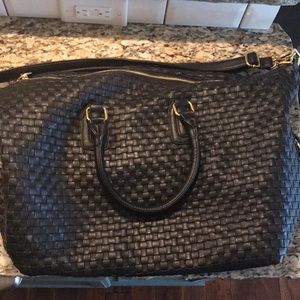 Oversized Deux Lux bag.  Great for traveling!